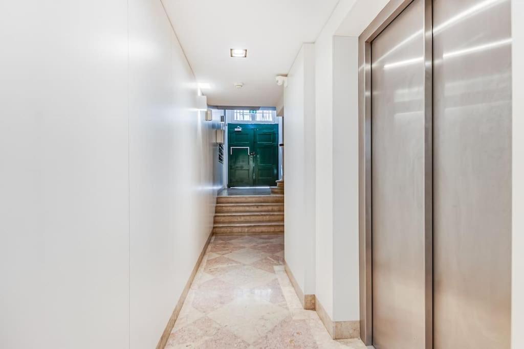 Made For The City Lovers- Urban Charm In Chiado Lisabona Exterior foto