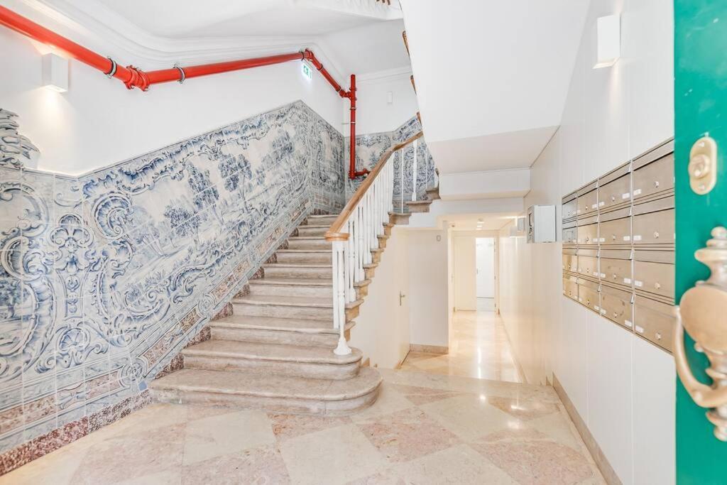 Made For The City Lovers- Urban Charm In Chiado Lisabona Exterior foto