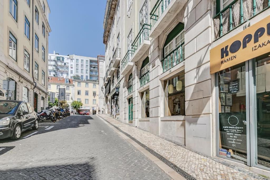 Made For The City Lovers- Urban Charm In Chiado Lisabona Exterior foto